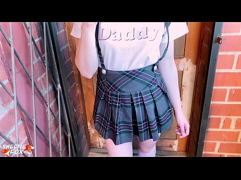 ❤️ 여학생은 그녀의 거시기를 깊이 빨고 수업 대신 성교합니다. 창녀 포르노에서 ko.pornjimbo.ru ️❤